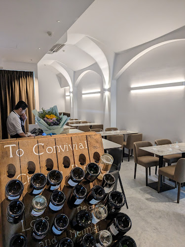 Comentarii opinii despre Convivial Champagne Bar