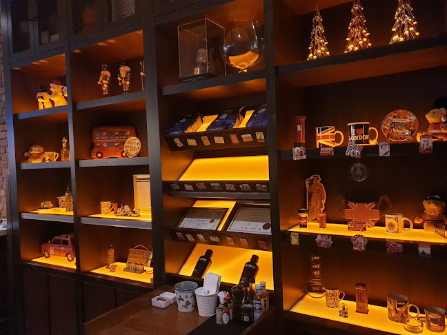 Comentarii opinii despre The Queen & Mangosteen