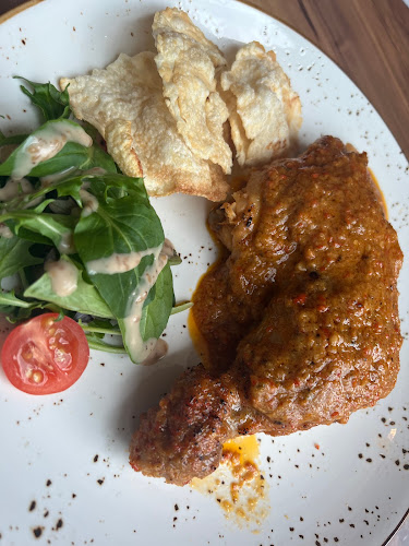 Daun Bistro - Singapore