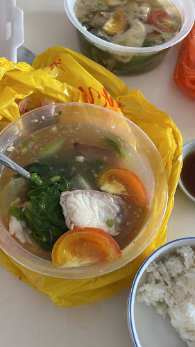 Comentarii opinii despre Cai Ji Fried Fish Soup 財記炸鱼湯
