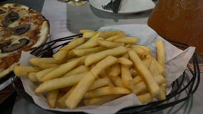 Wala Wala Cafe Bar - Singapore