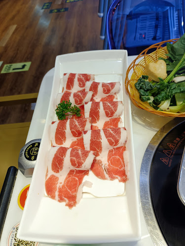 Shi Li Fang - Hospitality and gastronomy