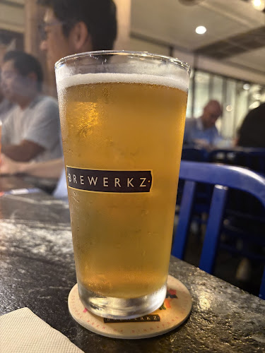 Comentarii opinii despre Brewerkz Riverside Point