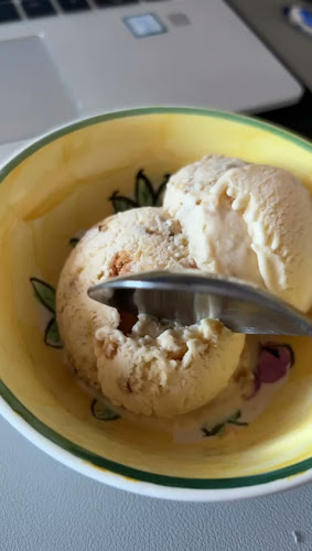 Ketojiak Ice Creams, Waffles & Bakes (Sugar-Free, Ultra Low Carb, Diabetic & Keto Friendly)