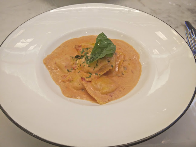 Pizza Express | Scotts Square (Orchard) - Hospitality and gastronomy