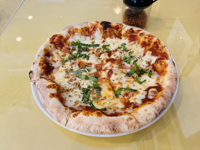 Comentarii opinii despre Bruno's Pizzeria & Grill Katong