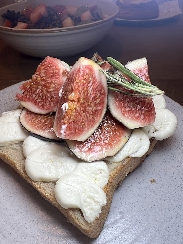 MICRO red house - Hospitality and gastronomy