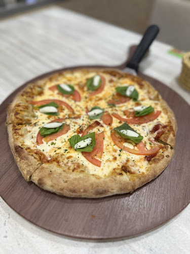 Pizza Maru (Jewel Changi Airport) - Singapore
