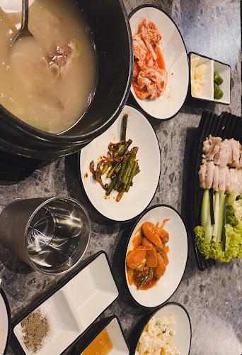 Opinii despre Pohang Seafood & Butchery회랑고기랑2 în Singapore - Hospitality and gastronomy