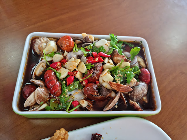 中河小镇 Pioneer