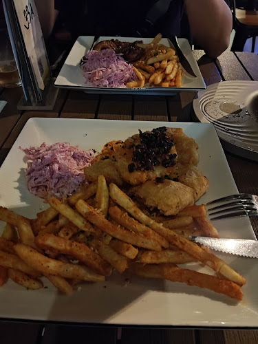 Comentarii opinii despre Tipsy Penguin