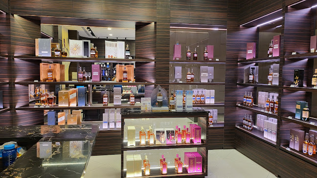 Opinii despre The Whisky Distillery OUE Downtown în Singapore - Hospitality and gastronomy