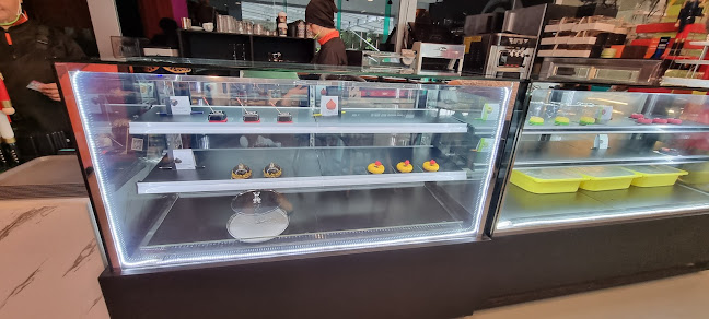 Olulu Palette + Palate (Matrix) - Hospitality and gastronomy