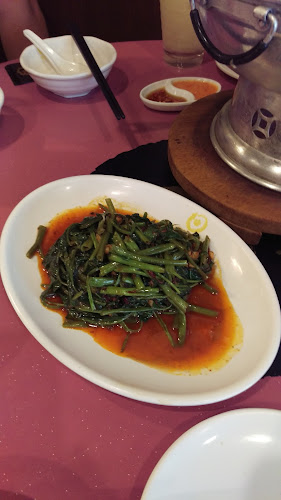 Whampoa Keng Fish Head Steamboat @ Balestier - Hospitality and gastronomy