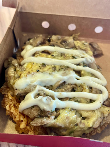 KFC ADMIRALTY - Hospitality and gastronomy