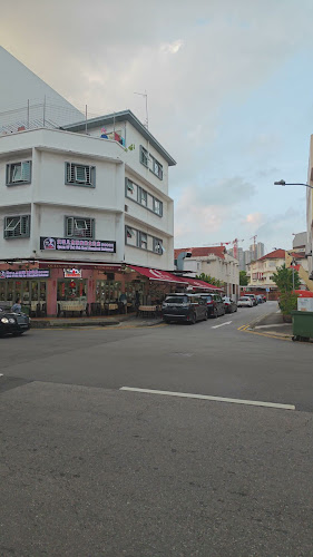 Queen of Wok - Hospitality and gastronomy