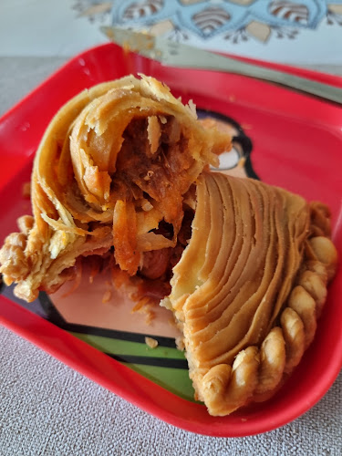 The Baba Curry Puff Cafe - Singapore