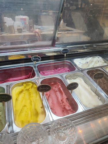 Comentarii opinii despre Laurent's Café & Chocolate Bar