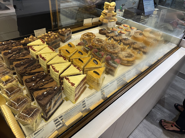 33 Bussorah St, Singapore 199451