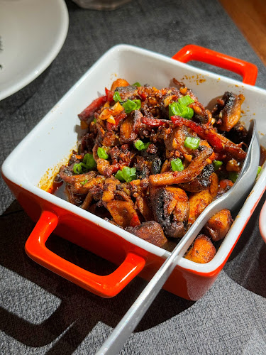 371 Beach Rd, #01-29/30 City Gate, Singapore 199597