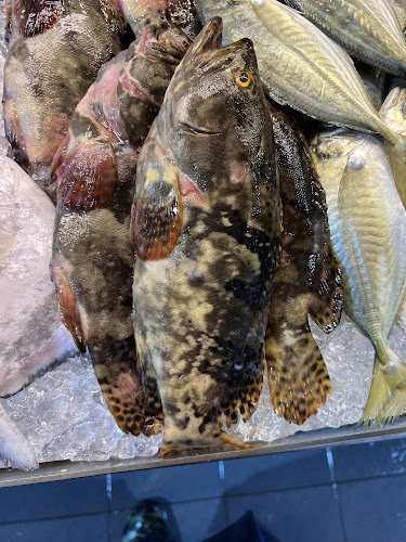 Ah Lam Seafood - Hospitality and gastronomy