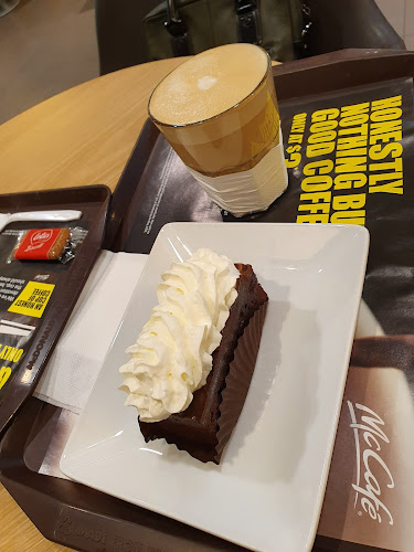 Comentarii opinii despre McDonald's Harbourfront Centre