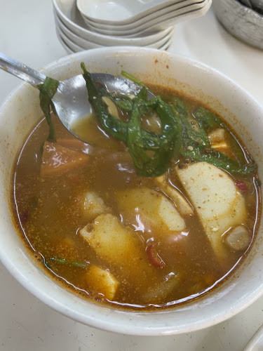 Cui Xiang Yuan Restaurant 翠香园餐馆 - Hospitality and gastronomy