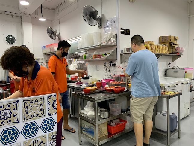 Jalan Tua Kong Lau Lim - Hospitality and gastronomy