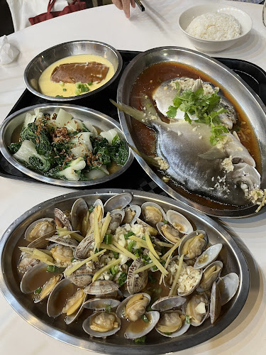 Comentarii opinii despre Hee Hee Hee Steamed Fish & Seafood