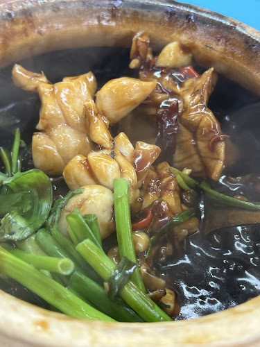 Eminent Frog Porridge & Seafood - Hospitality and gastronomy