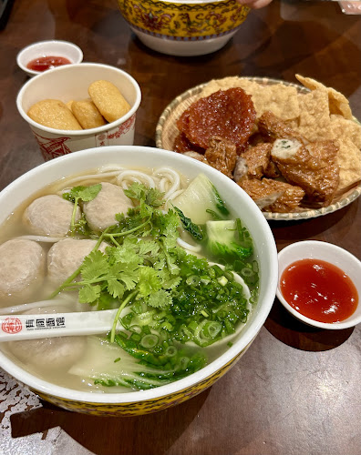 Opinii despre GO Noodle House @ Parkway Parade în Singapore - Hospitality and gastronomy