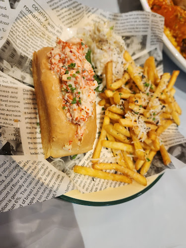 418 Northshore Dr, #01-11 Northshore Plaza II, Singapore 820418