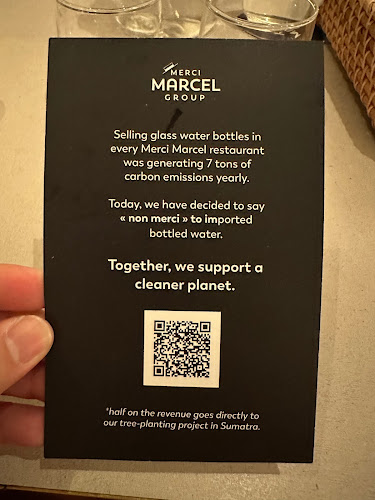 MERCI MARCEL TIONG BAHRU - Singapore