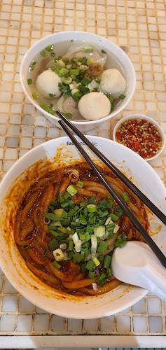 1 Woodlands Square, #04-01/04 Food Republic, Causeway Point, Singapore 738099