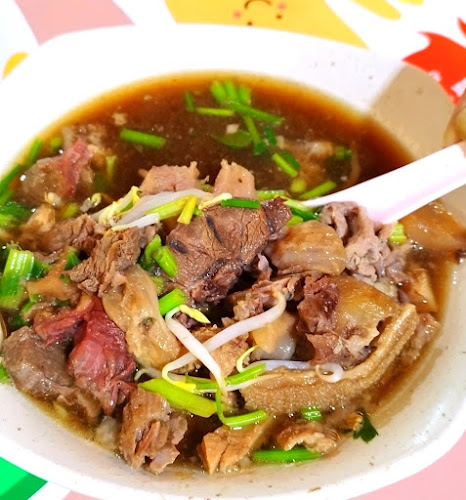 Toa Payoh Lorong 8 Market & Hawker Centre - Singapore