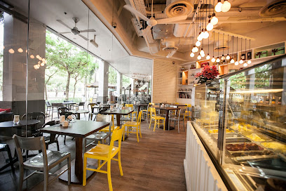 Laurent's Café & Chocolate Bar