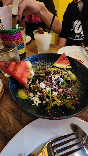 Papi's Tacos Katong - Hospitality and gastronomy