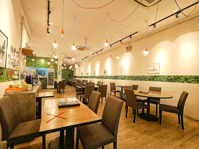 Opinii despre Yes Natural Restaurant în Singapore - Hospitality and gastronomy