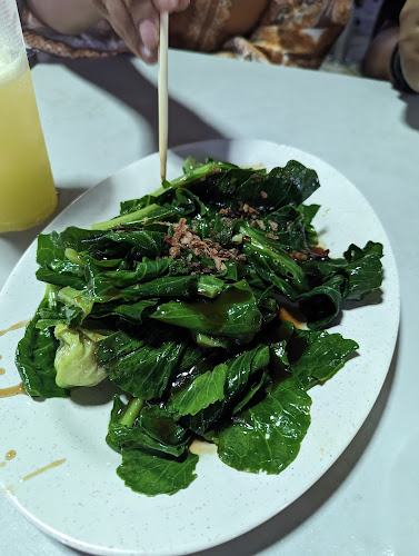 31 Heng Heng BBQ (Chilli Crab, Sambal Stingray) - Hospitality and gastronomy