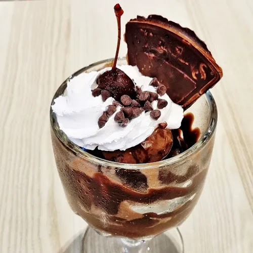 10 Eunos Rd 8, #02-136/137 SingPost Centre, Singapore 408600