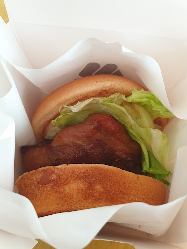 Blk 490 Lor 6 Toa Payoh, #01-13 HDB Hub, Singapore 310490