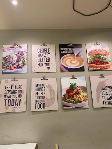 Comentarii opinii despre Cedele Bakery Kitchen - Parkway Parade