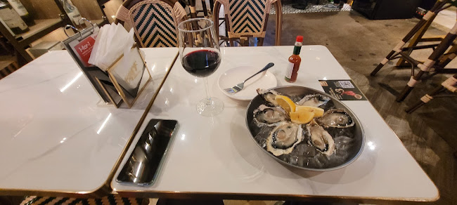 Tipsy Bird Gastrobar - Singapore