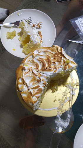 Whyzee | Birthday Cake Delivery Singapore - Singapore