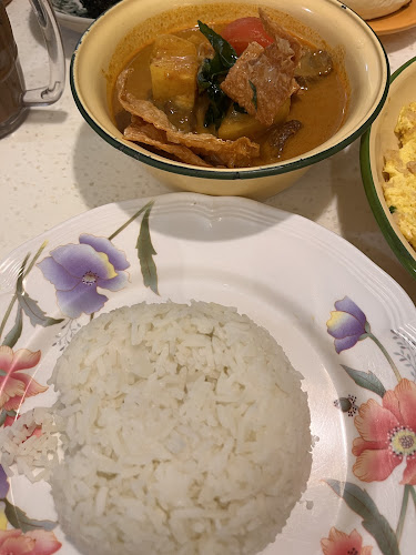 3 Gateway Dr, #02-08 Westgate, Singapore 608532