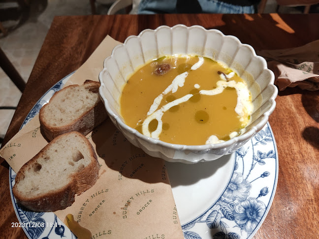 Comentarii opinii despre Surrey Hills Grocer - Woodleigh Mall (Pet Friendly)