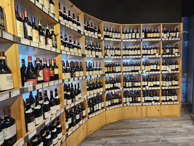 7 Fraser St, #01-23 Duo Galleria, Singapore 189356