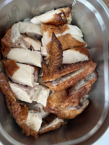 Wee Nam Kee Hainanese Chicken Rice Restaurant - Hospitality and gastronomy