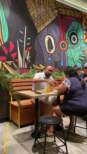 Guzman y Gomez - The Rail Mall - Hospitality and gastronomy