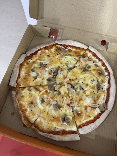 Rite Pizza - Singapore